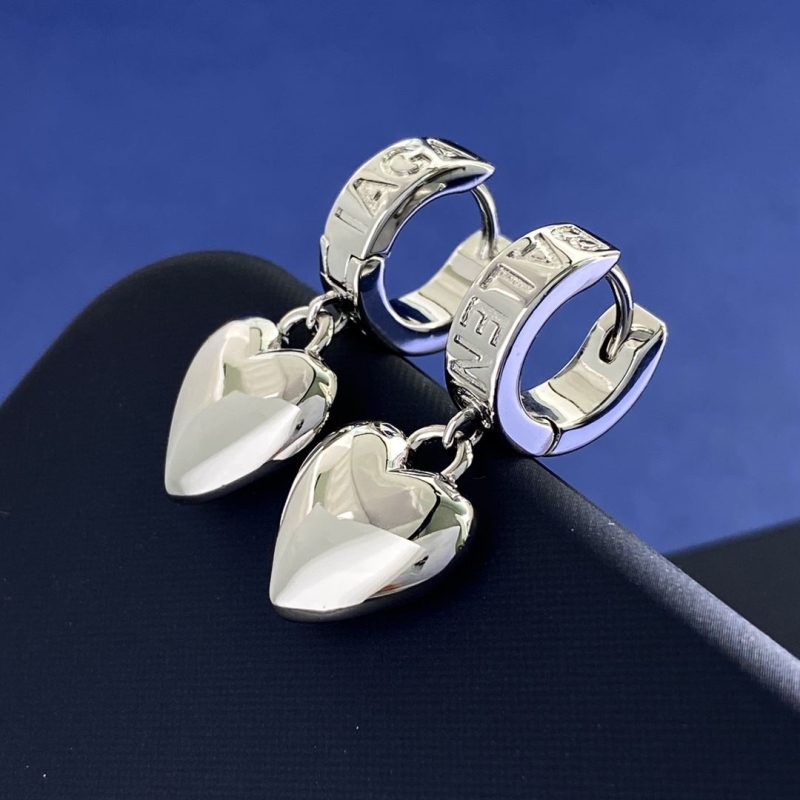 Ba*len*cia*ga earrings